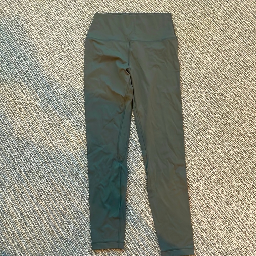 CRZ Yoga pants size small